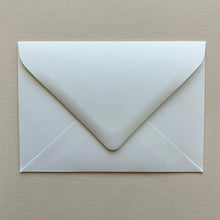 envelopes for wedding and event invitations, Lakepaper Extra Linen, white photo