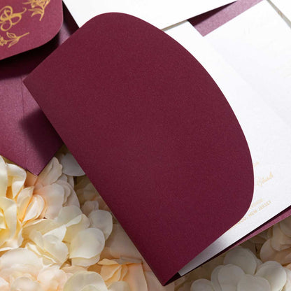 round tri-fold pocket burgundy closeup of flap
