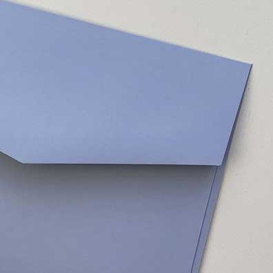 diy invitation paper bloom light lilac closeup