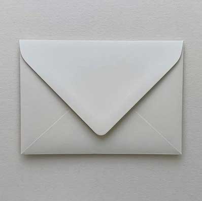 envelope gmund almond