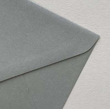 envelope gmund cement grey closeup