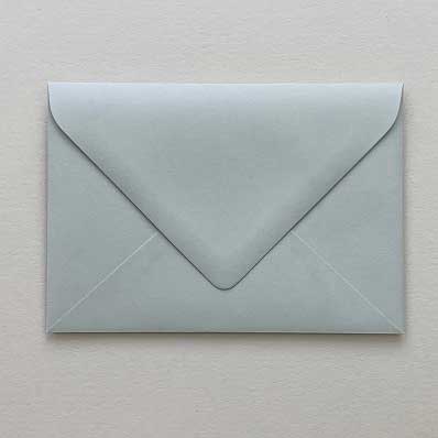 envelope gmund chalk grey 