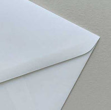 envelope gmund ivory closeup